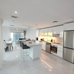 One Bedroom With Pool & Gym Near Marina Apartment